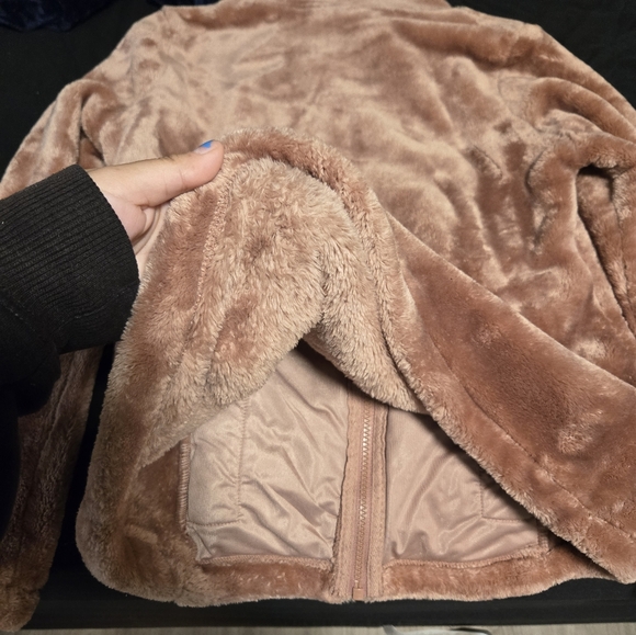 Jacket - Picture 7 of 9